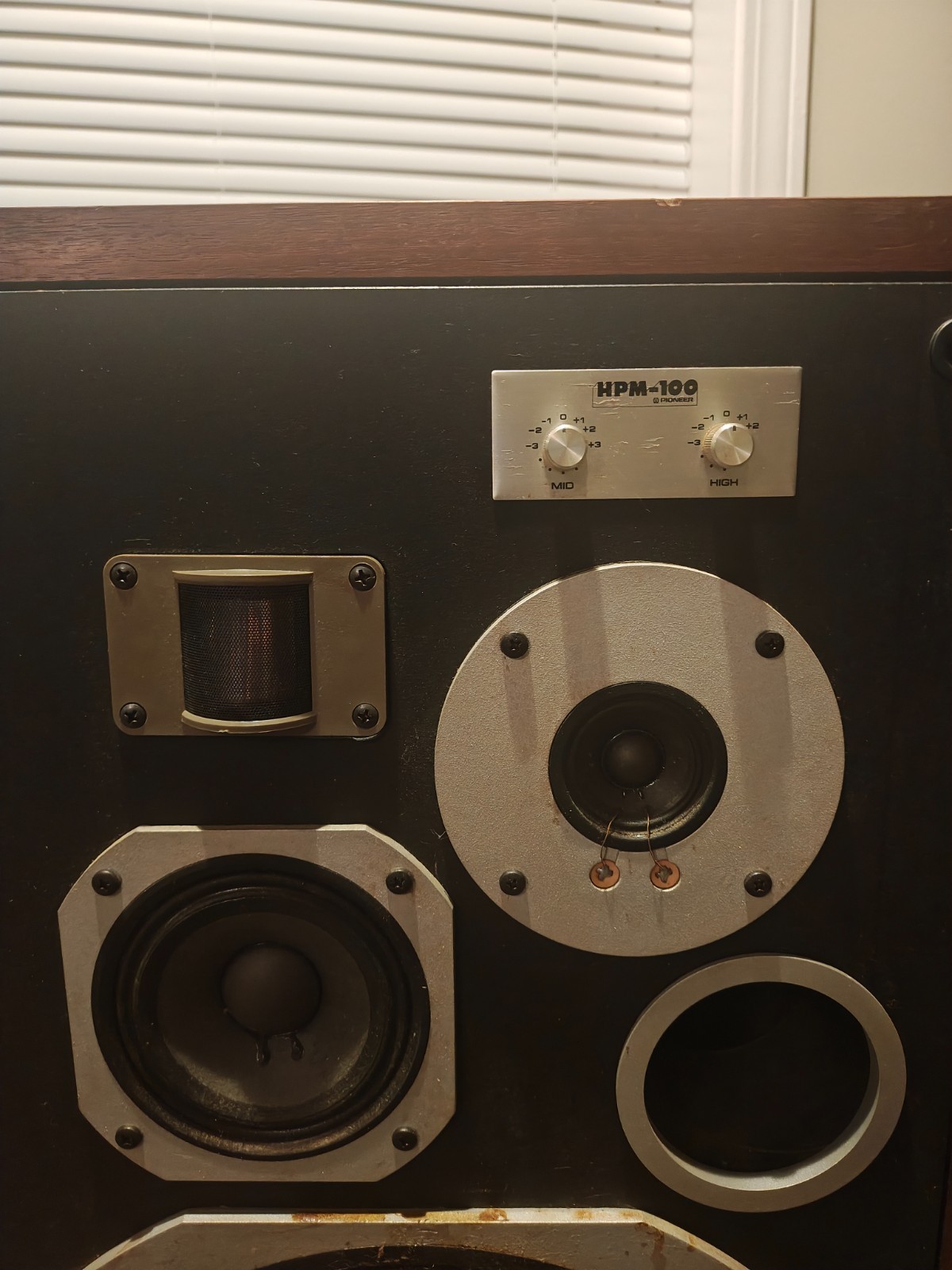 Pioneer HPM-100 Speakers 200 Watt Version Vintage Pair Tested Working Great