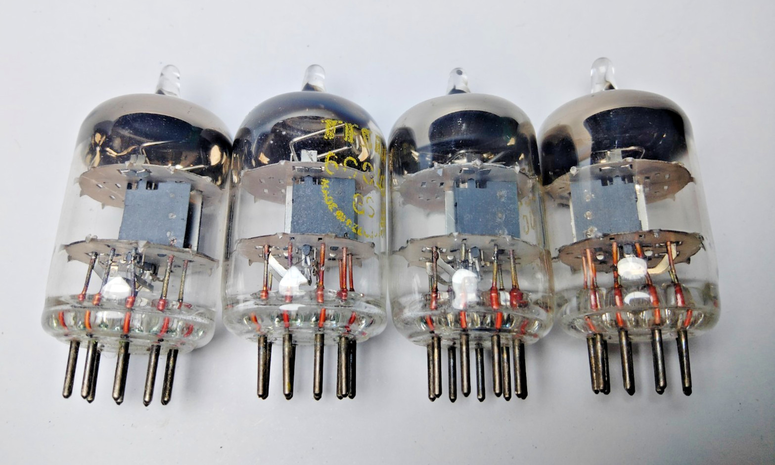 4 pcs Little Used 6CC42/ 5670 / 2C51 / ECC42 Tesla tubes D-Getter