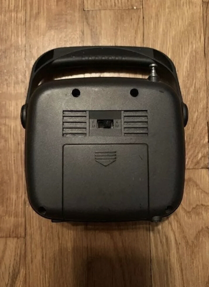 Rare N64 AM/FM Radio