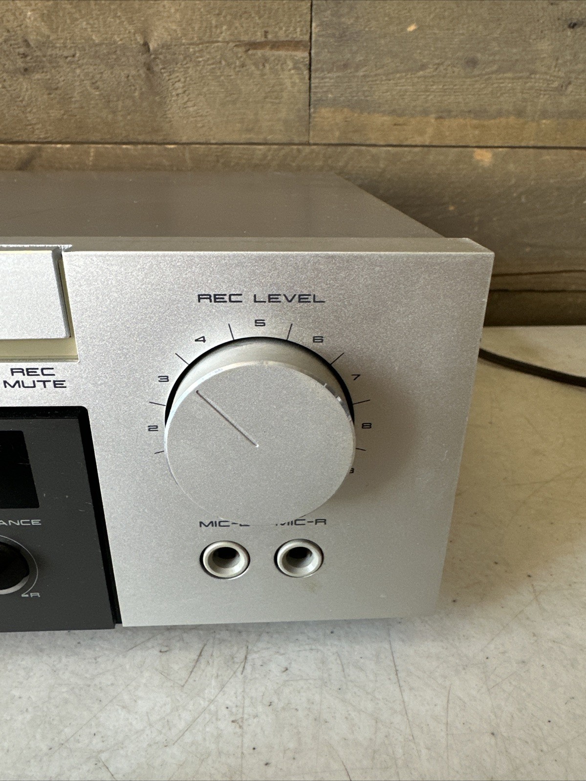 Akai Vintage Stereo Cassette Deck Model CS-F210 Tested Working Needs New Belt