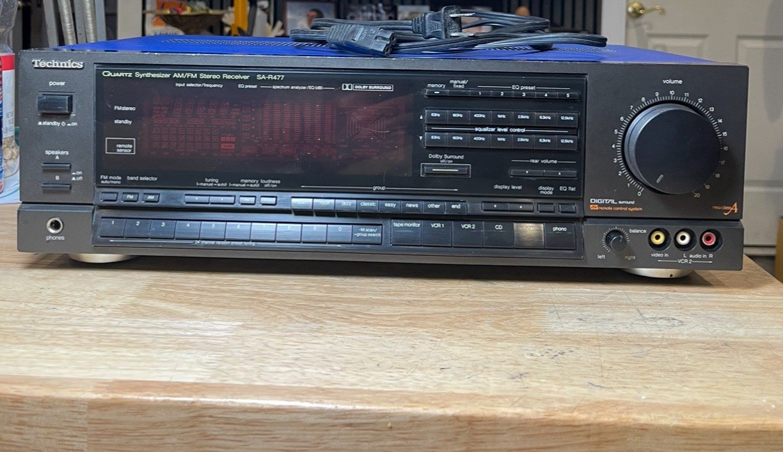 Technics SA-R477 Quartz Synthesizer -Working . Please Read Descriptions.