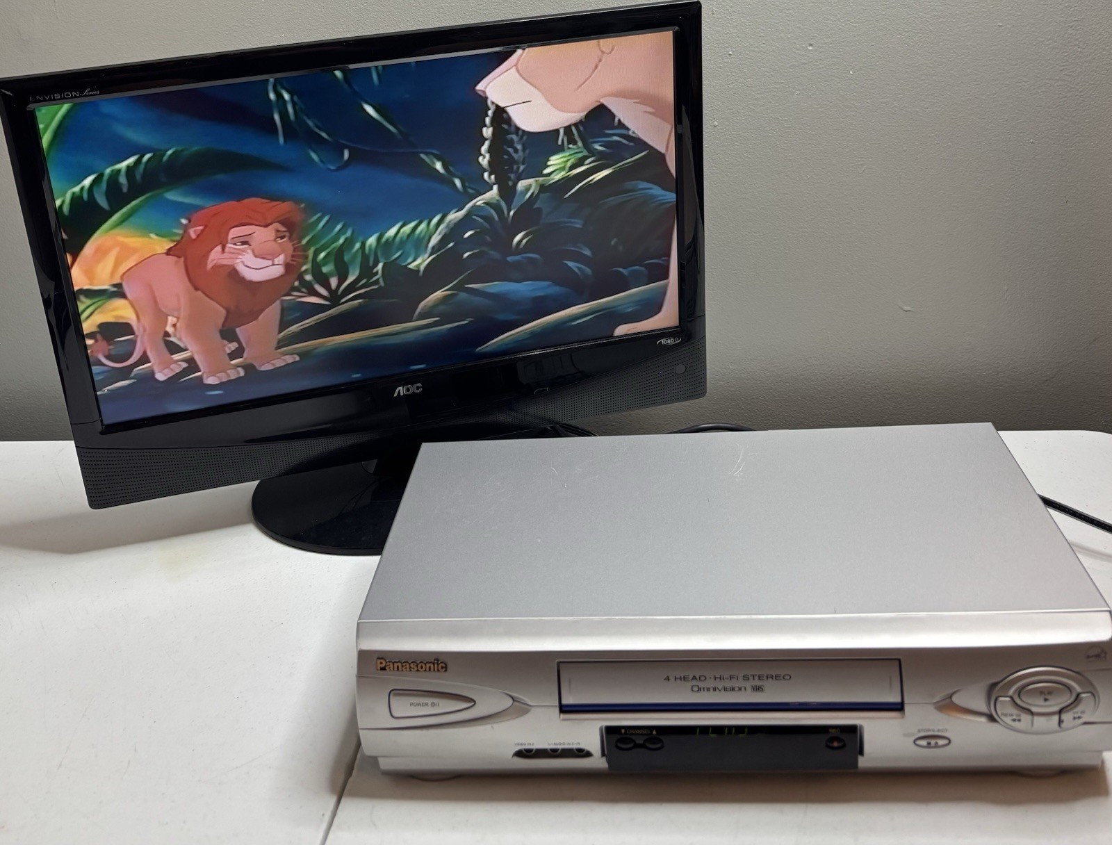 Panasonic PV-V4603S Omnivision 4-Head Hi-Fi Stereo VHS VCR Tested Cleaned