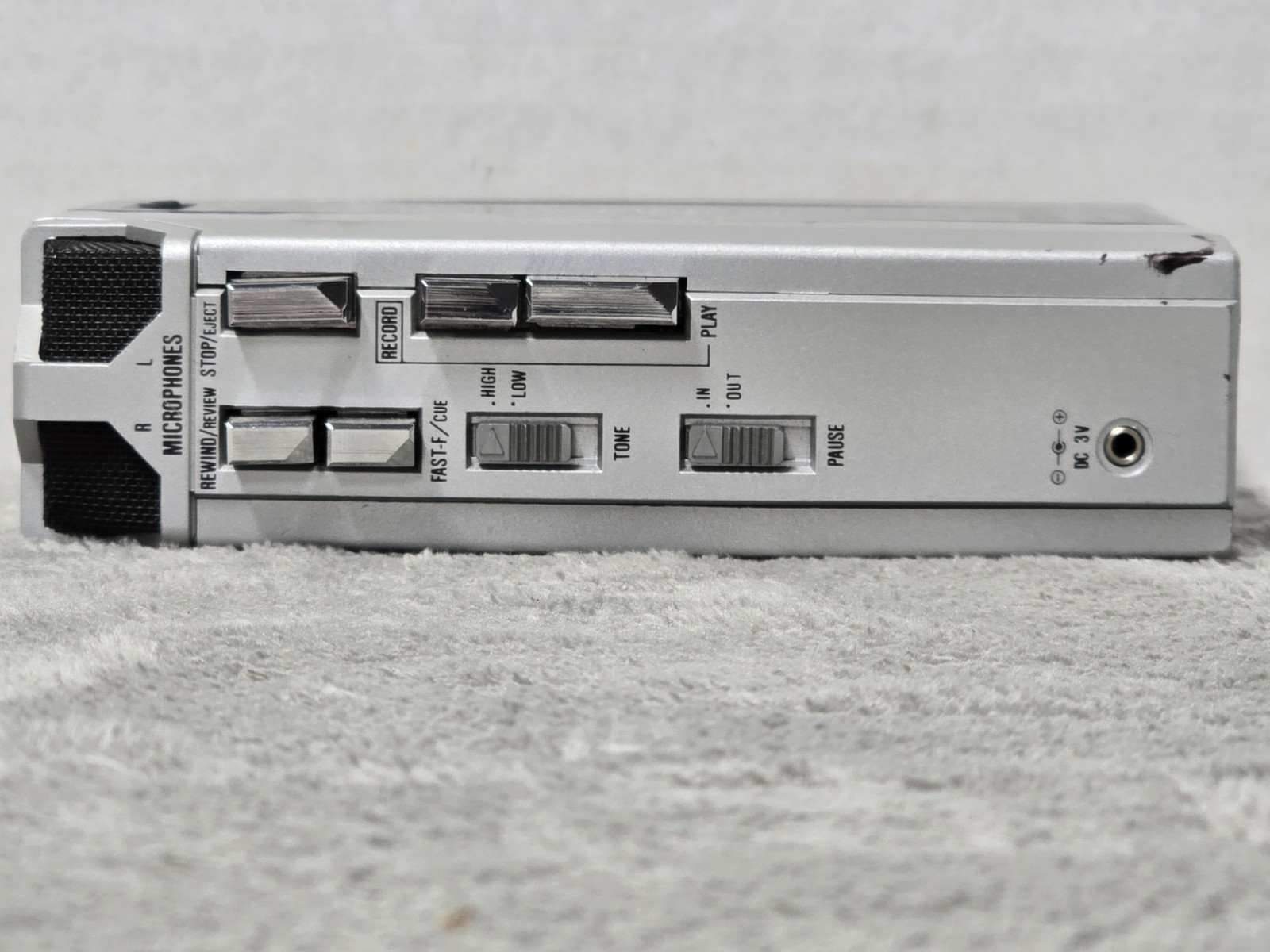 Realistic SCP-17 / 14-1037 Cassette Tape Recorder