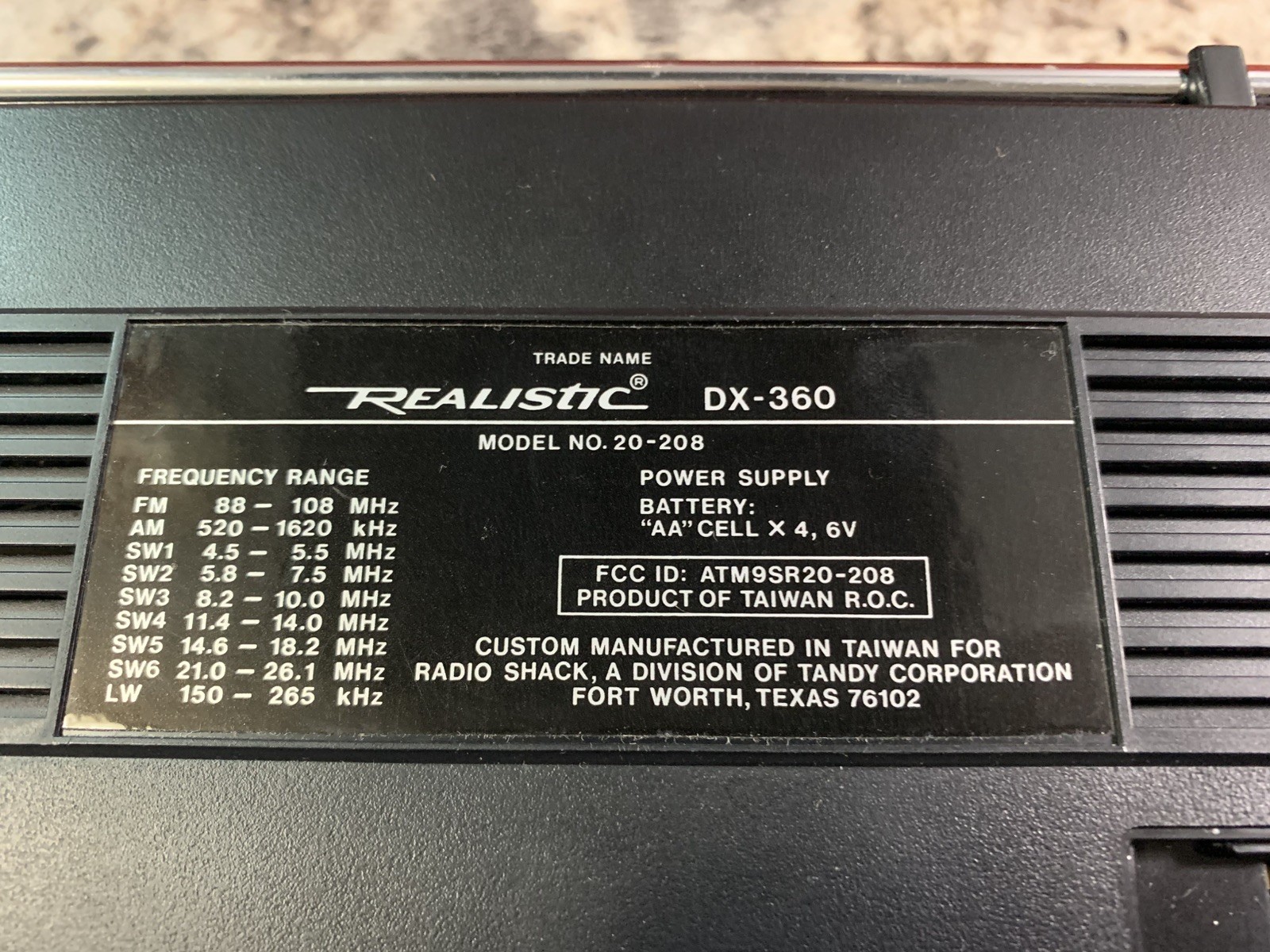 Realistic Voice Of The World DX-360 AM/FM Receiver Model No. 20-208 Tested Good!