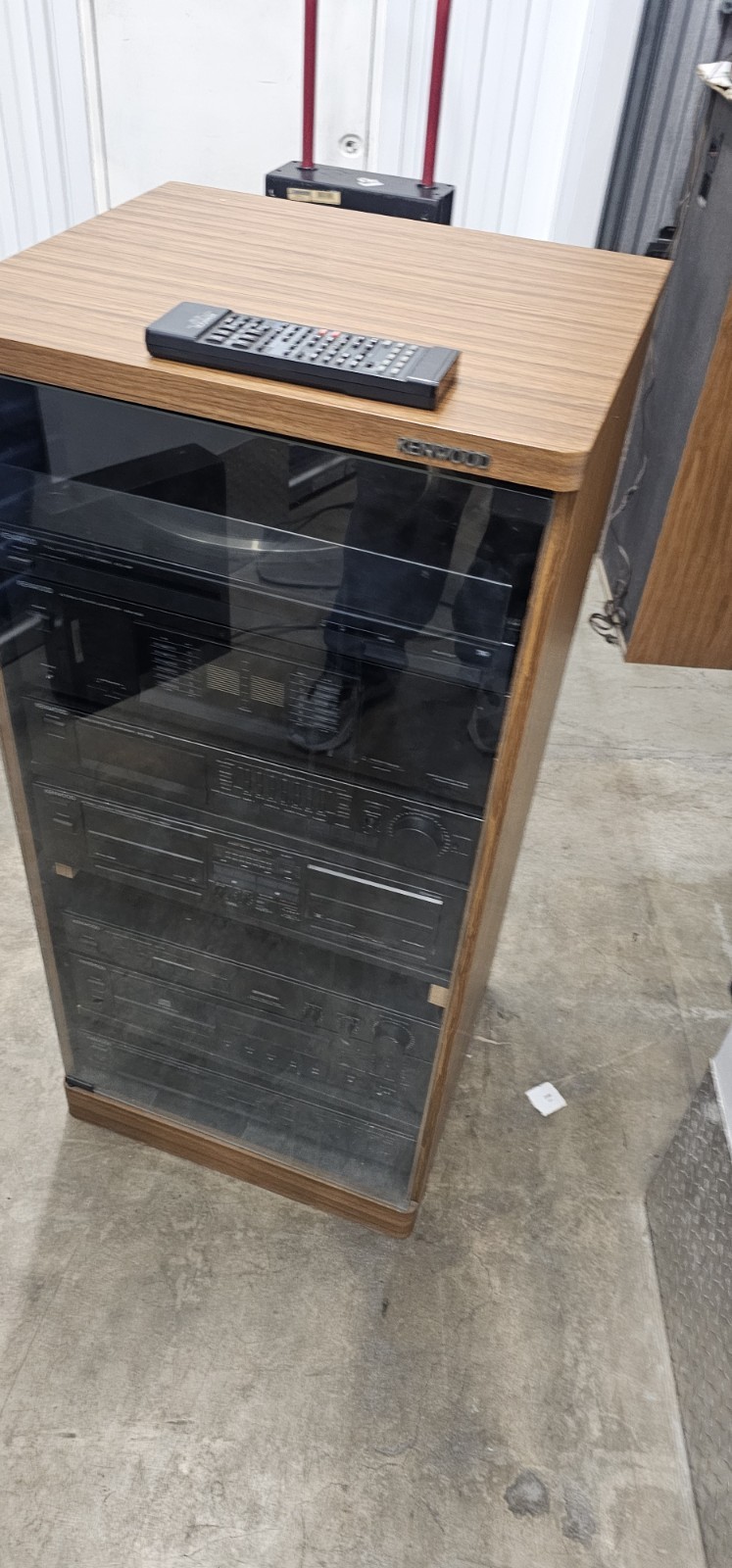Kenwood Stereo System Read