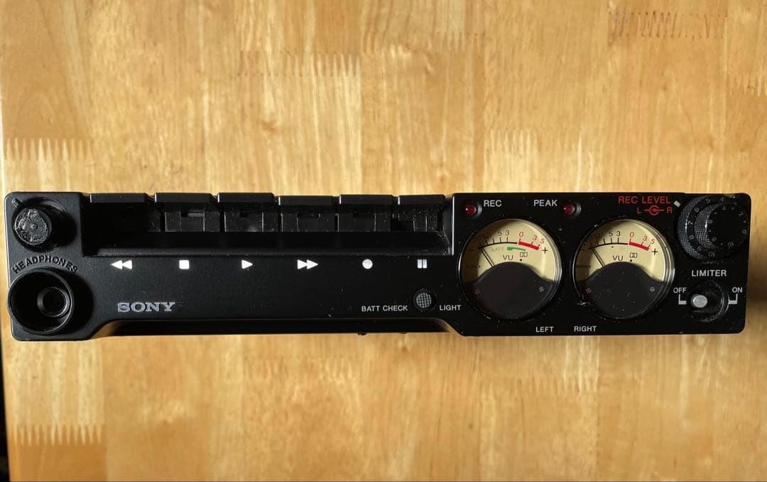 Sony TC-D5M Portable Stereo Cassette Tape Recorder confirmed original adapter