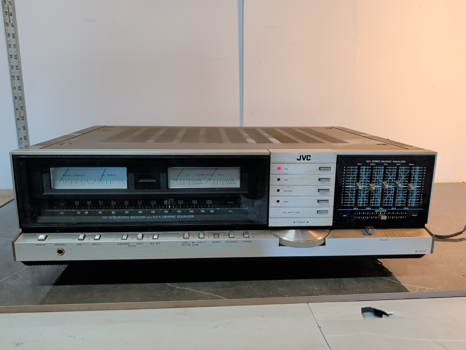 JVC JR-S401 DC Integrated Receiver w/ SEA Graphic Equalizer – Tested Works