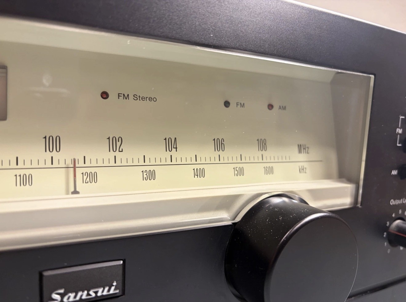 Sansui TU-717 AM/FM Stereo Tuner Serviced Fully Functional Manual Schematic NM