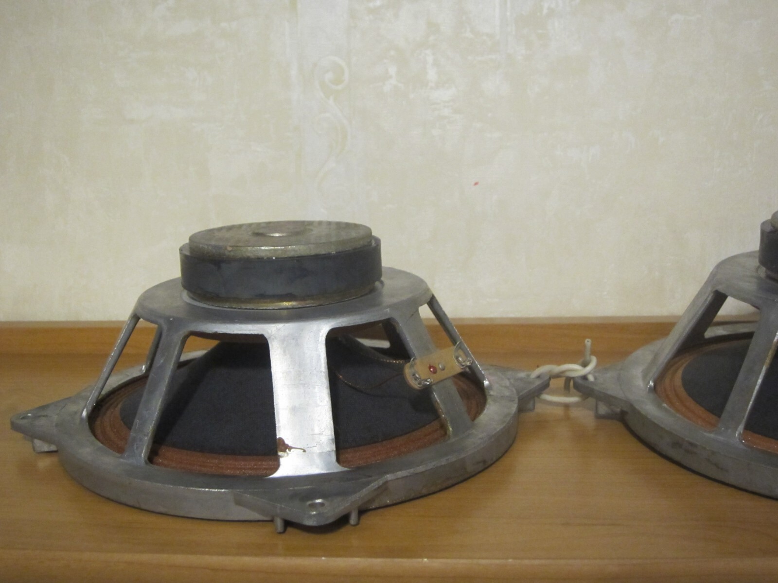 PAIR of USSR Full Range Speakers 10GDSH-1-4 (10GD-36K) 8 inch, 15W, 4Om, 20 kHz