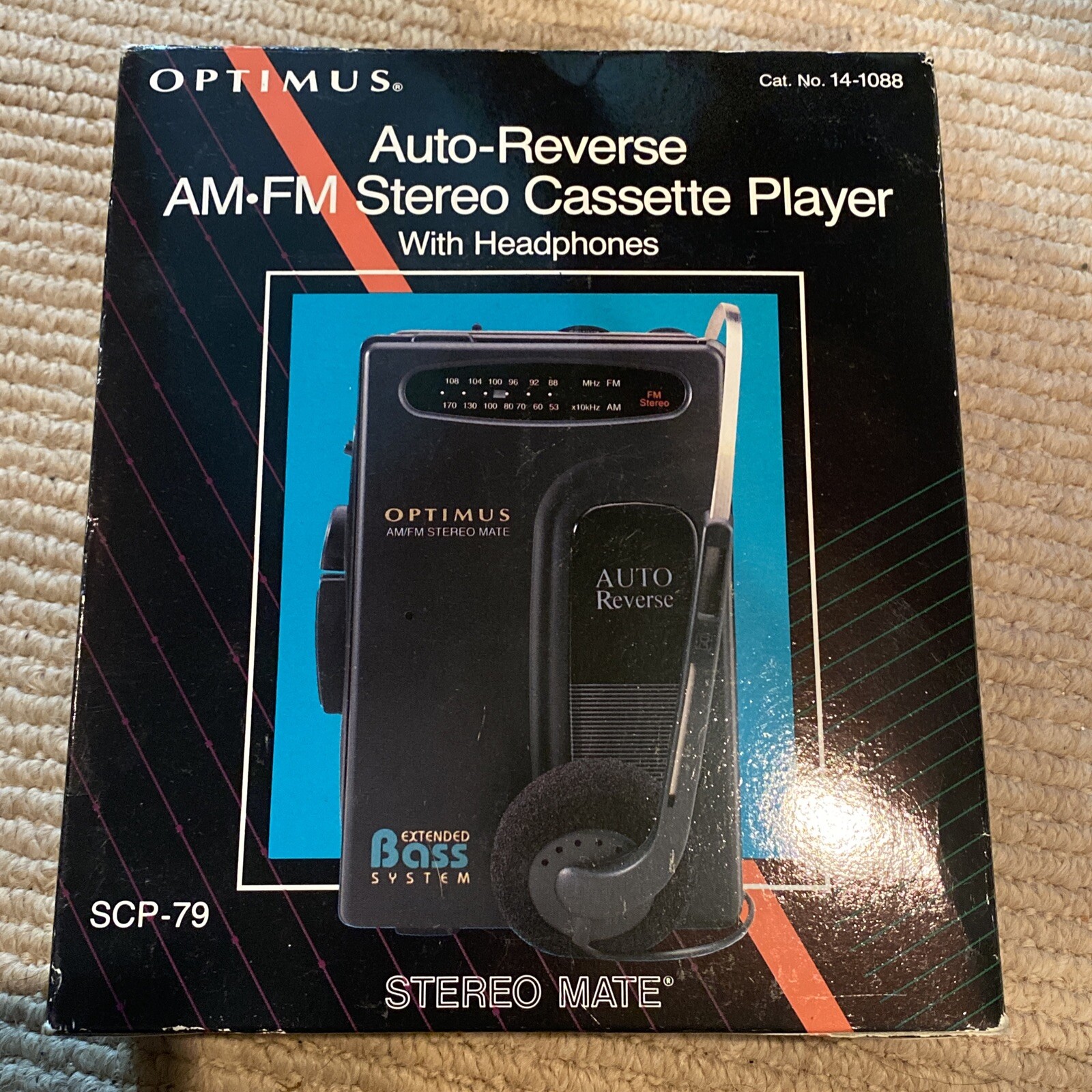 OPTIMUS SCP-79 STEREO CASSETTE TAPE PLAYER