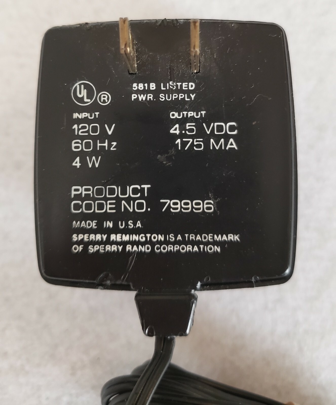 Sperry Remington AC Power Adapter 79996 Output 4.5 VDC 175mA, Input 120V 60Hz 4W