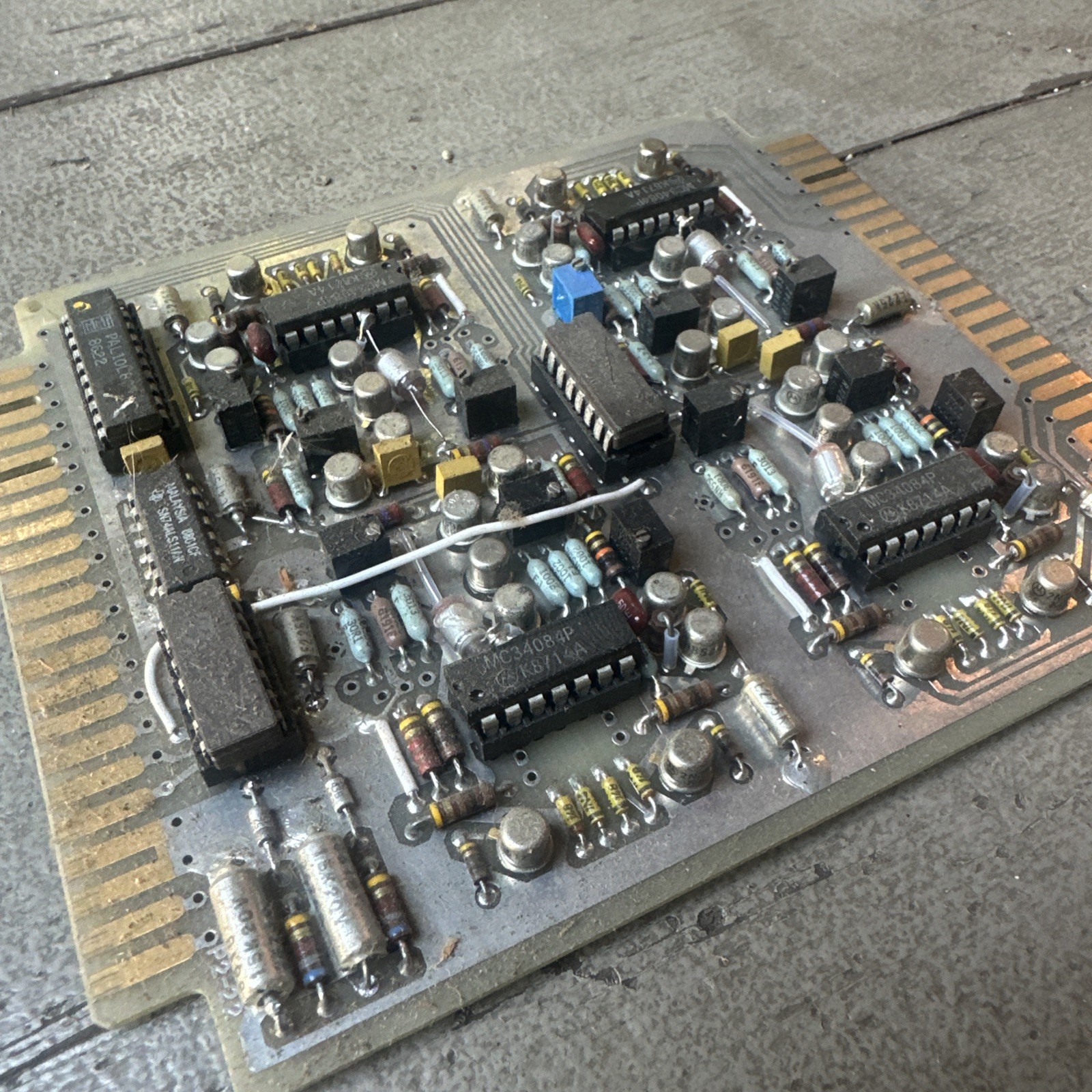 Vintage Quad Op-Amp Analog Circuit Board 4x Motorola MC34084P Gold Edge !!!