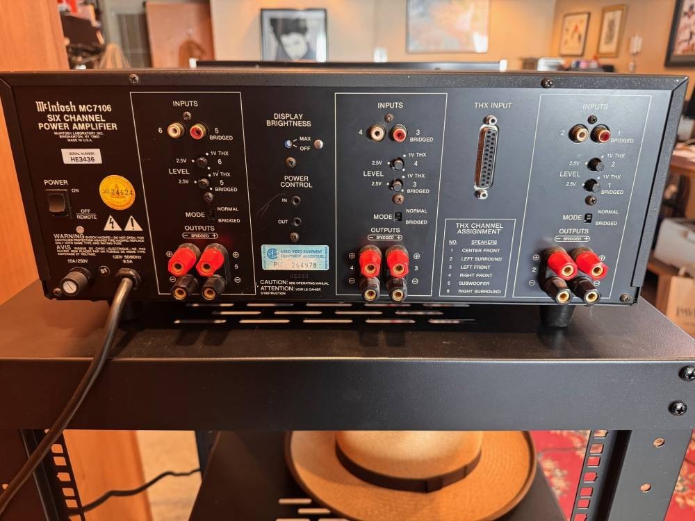 McIntosh MC7106 6 Channel Solid State Amp Amplifier w/ LED VU Meters – THX Rated