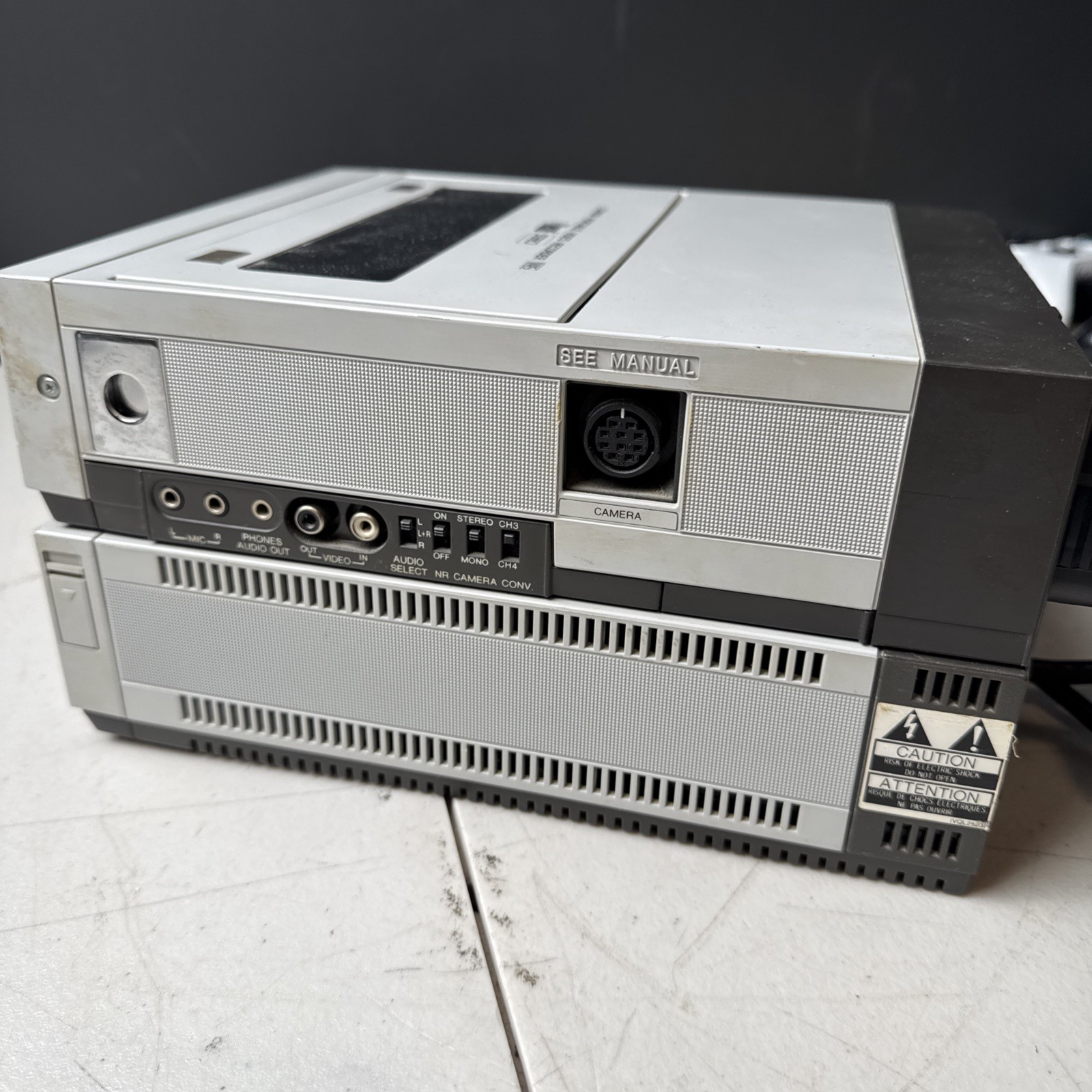 Canon Vtg Tuner-Timer Unit VT-30 & VR-30 Portable Video Recorder Untested.