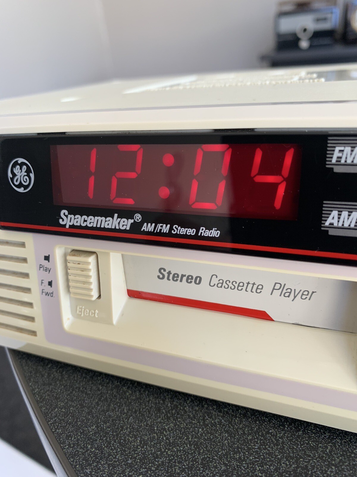 GE Spacemaker AM FM 7-4275A Under Cabinet Radio Cassette Not Working