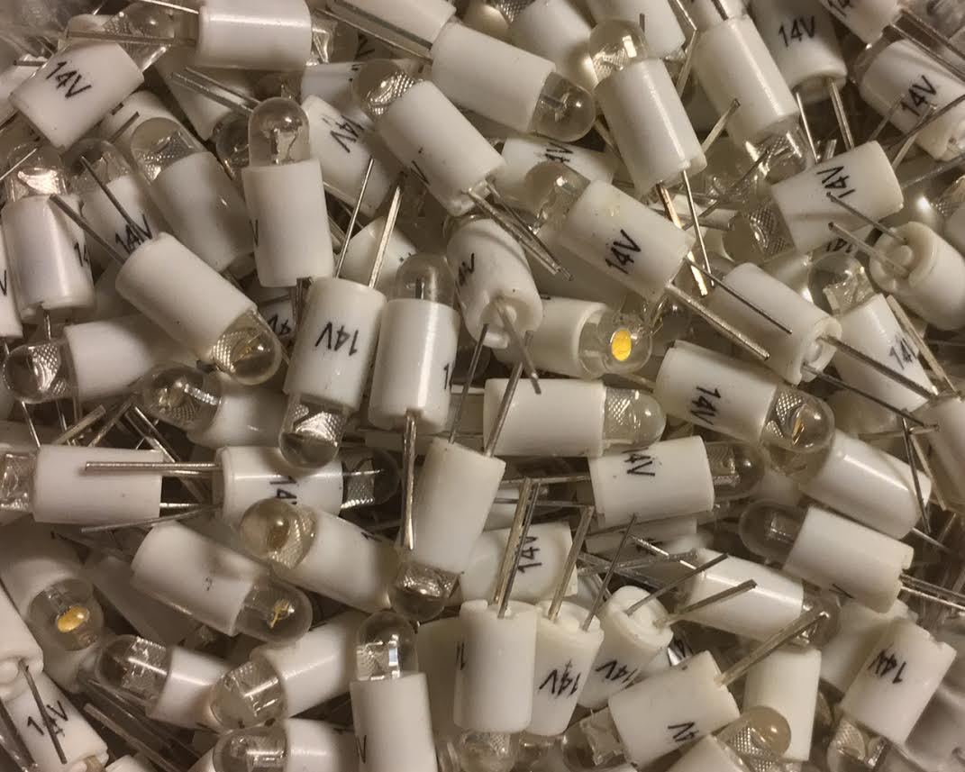 (10)LED 14V Bi-Pins-MX119 MX151 MX132 MX150 MX160 / McINTOSH MX BULBS