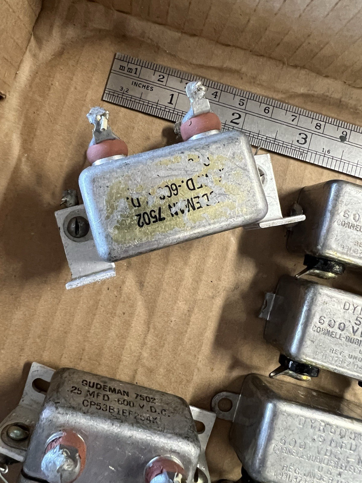 Lot Vintage Oil Capacitors Cornell Dubilier DYR6050G 0.5uF 600V Gudeman