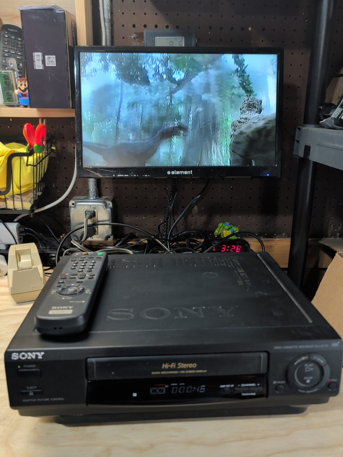 Sony VCR Model SLV-677HF VHS Player With Remote Tested Works