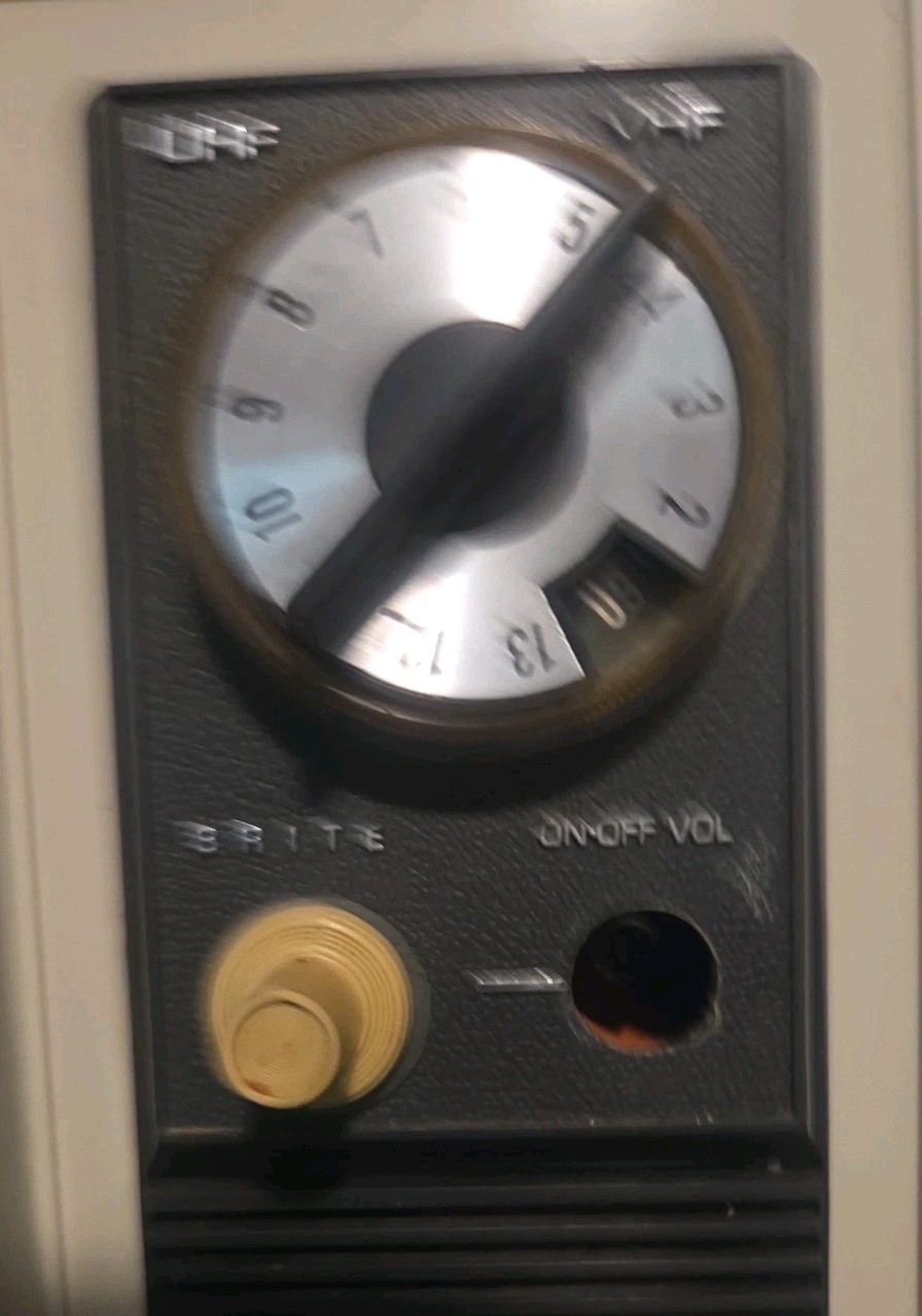 Sears Solid State Television Model 5003 Japan Untested,No Power Knob Black White