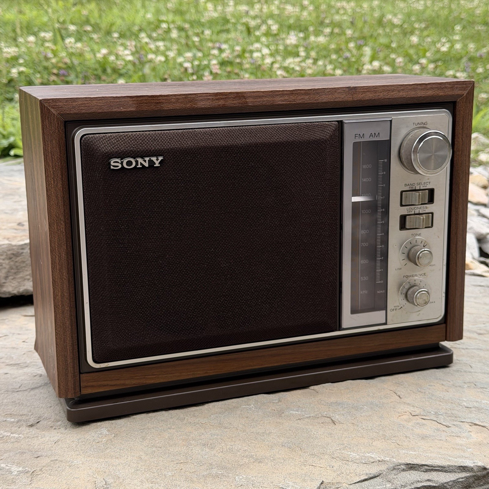 Vintage Sony ICF-9740W AM/FM Analog Table Radio Woodgrain Tested Working Nice!