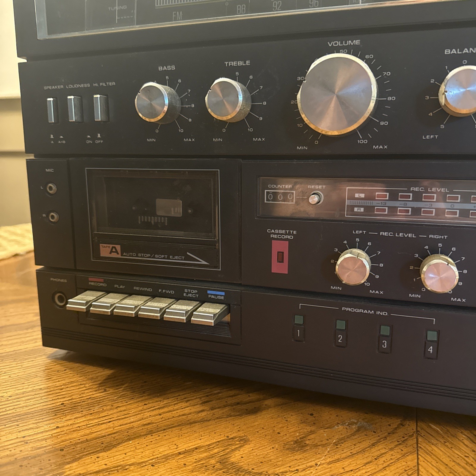 Vintage Soundesign 5958 Stereo System