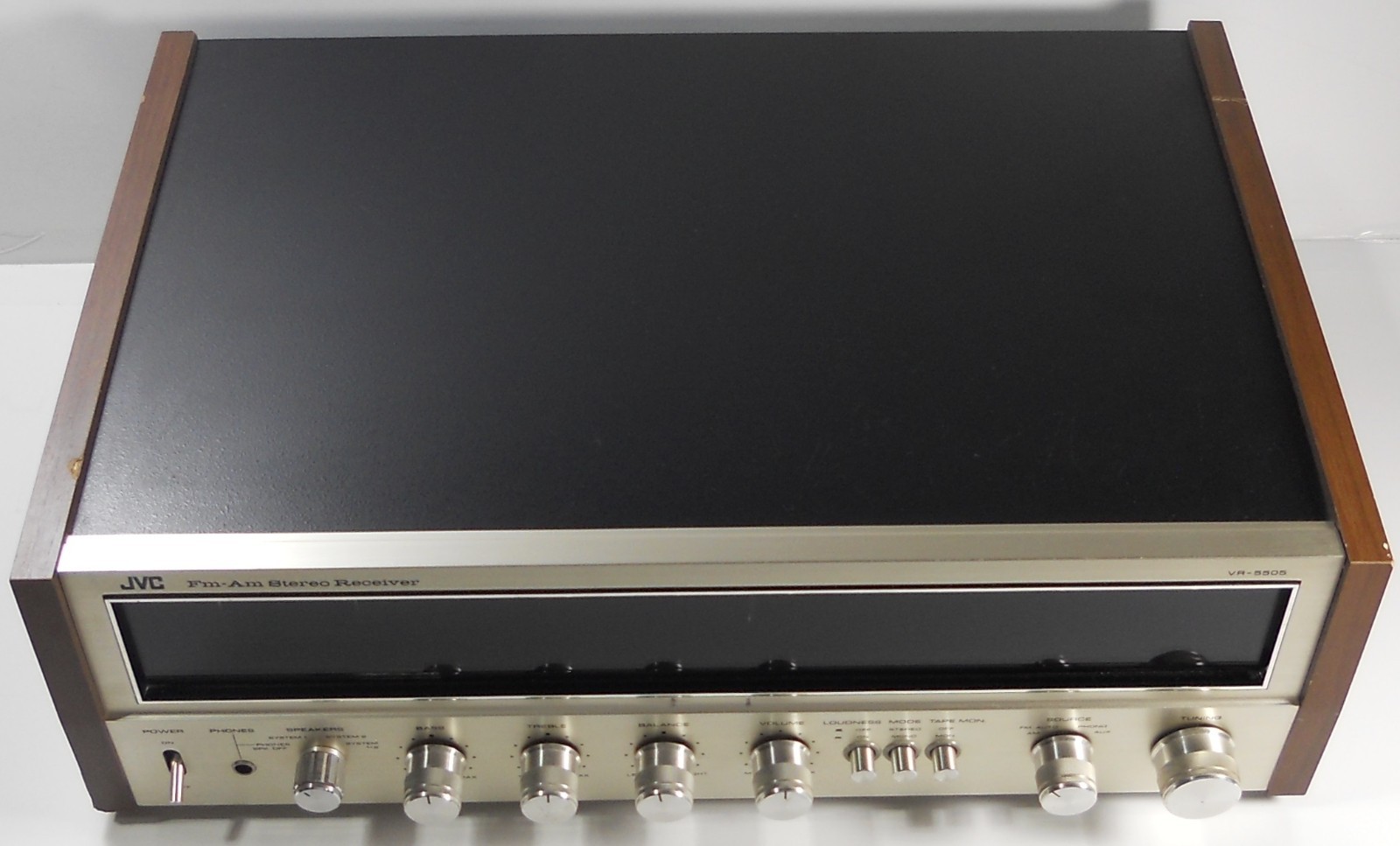 Vintage JVC VR-5505 AM/FM Stereo Receiver That Sounds Amazing!