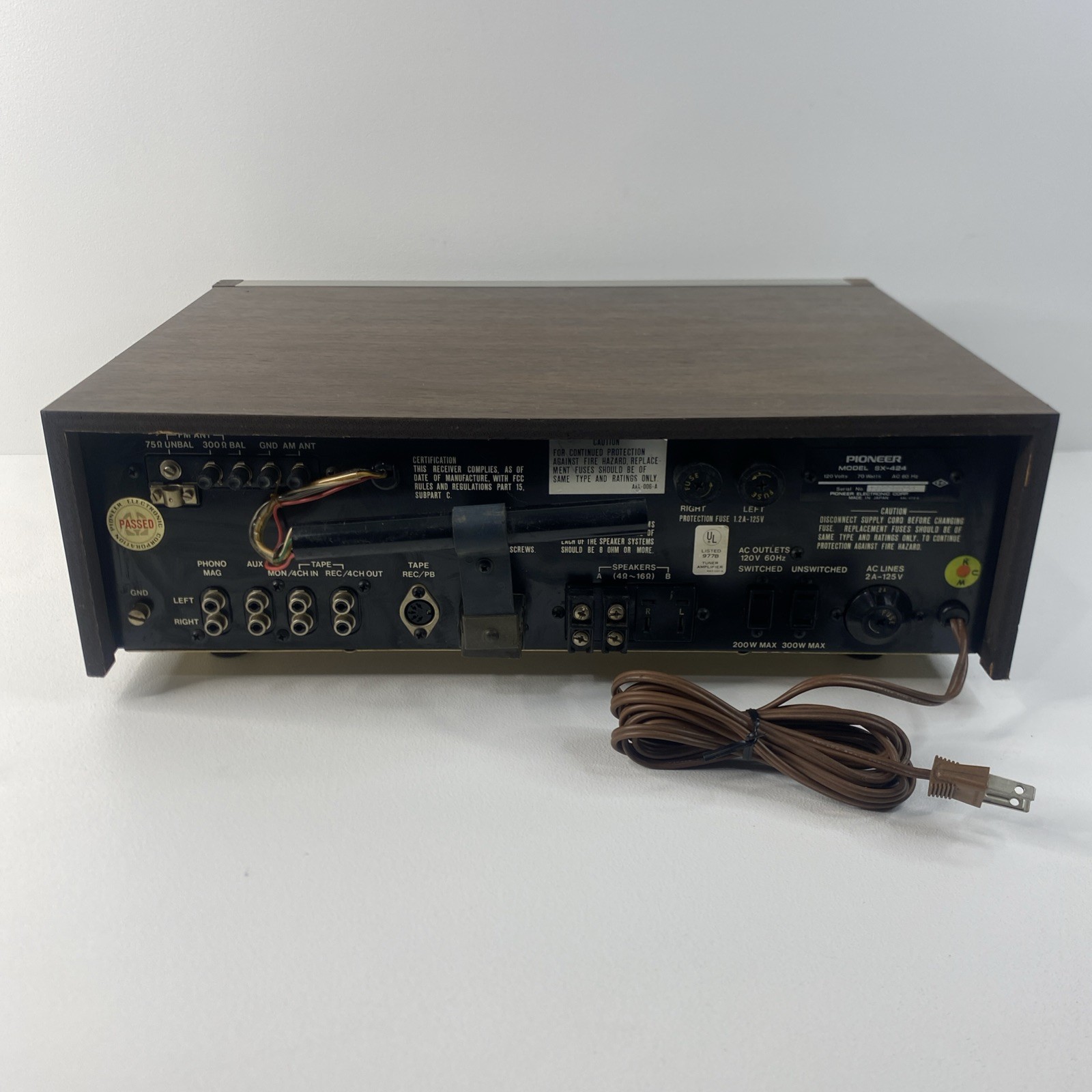 Vintage Pioneer SX-424 A12W AM/FM Stereo Receiver 1972 Tested