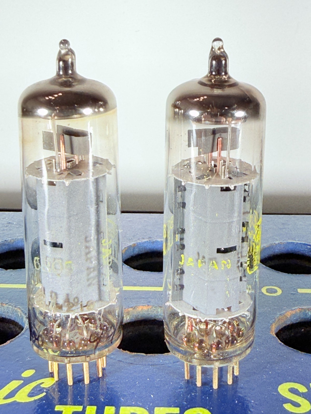 Lot of 2 Tube ( Pair ) Realistic Vintage EL84 6BQ5 Japan Tested Good Tube