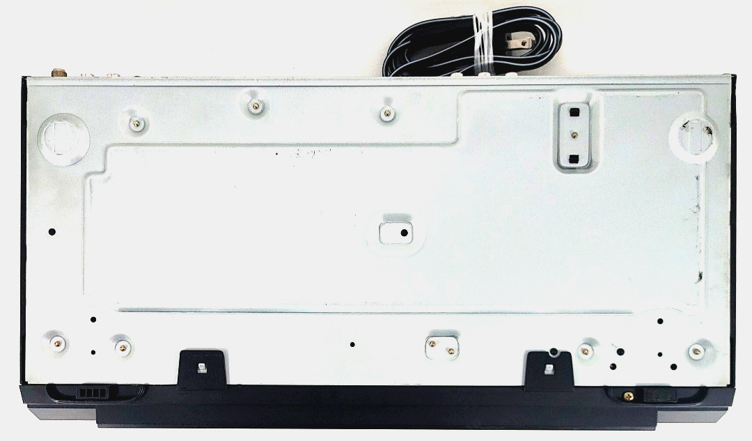 Symphonic WF803 DVD VCR Combo Player – Working