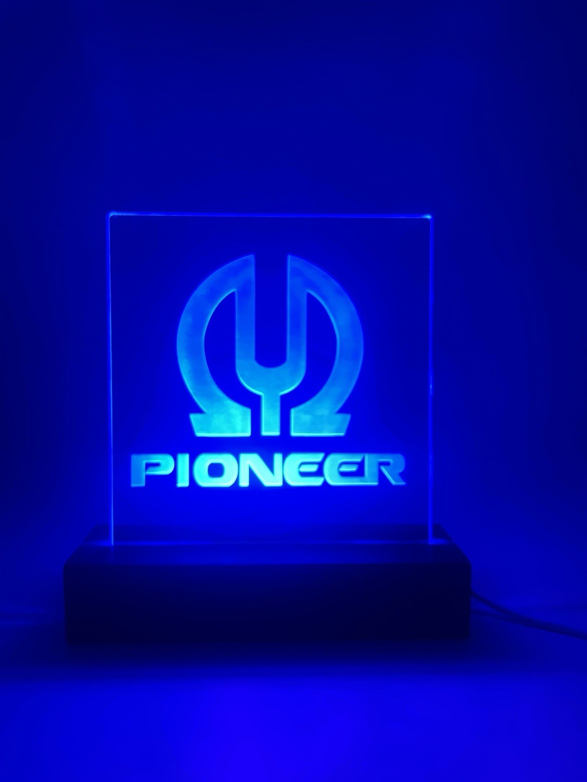 Pioneer SPEC-4 Stereo Power Amplifier Vintage LED Sign