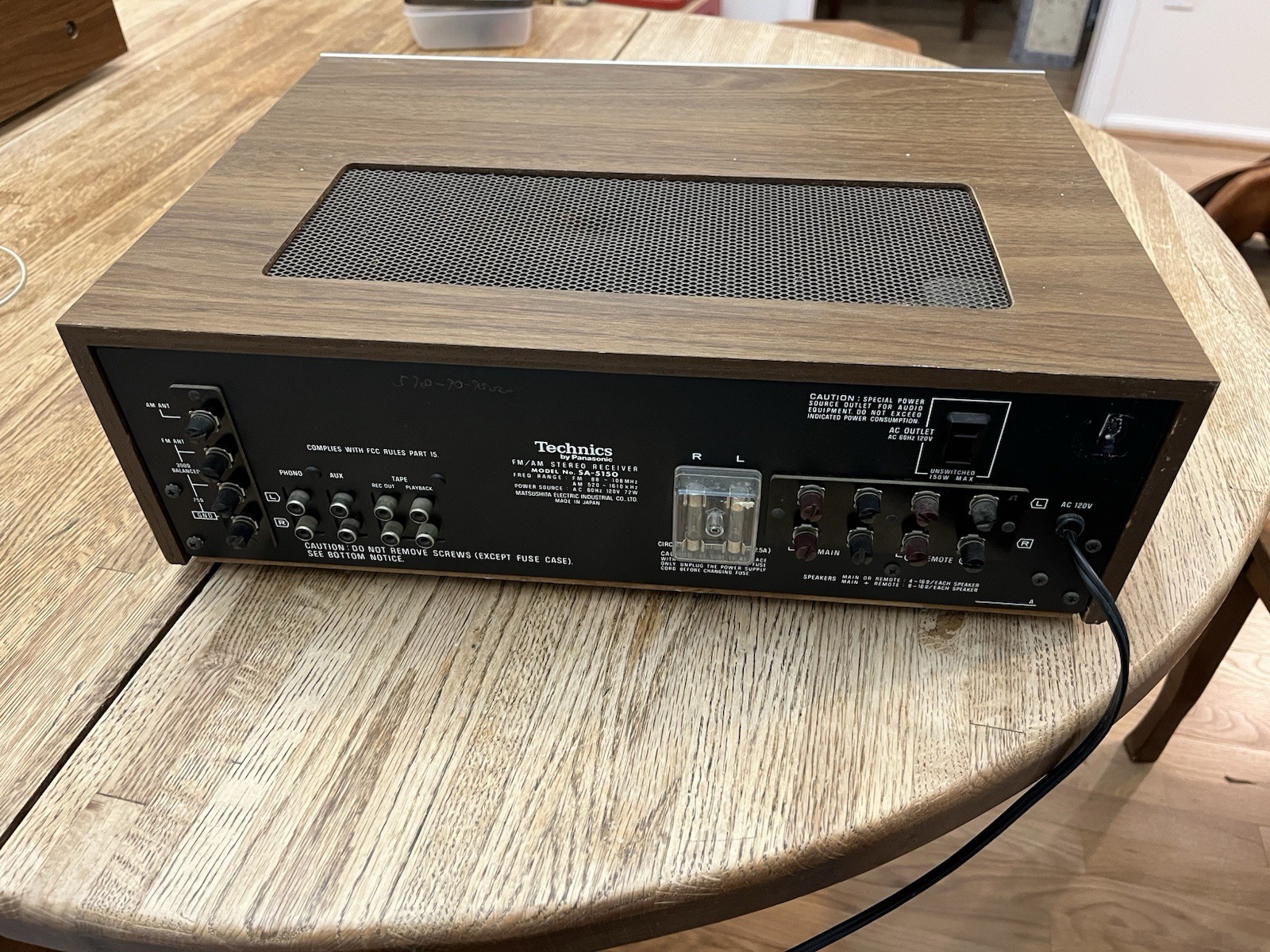 Technics SA -5150 Stereo Receiver Good Condition, Powers On