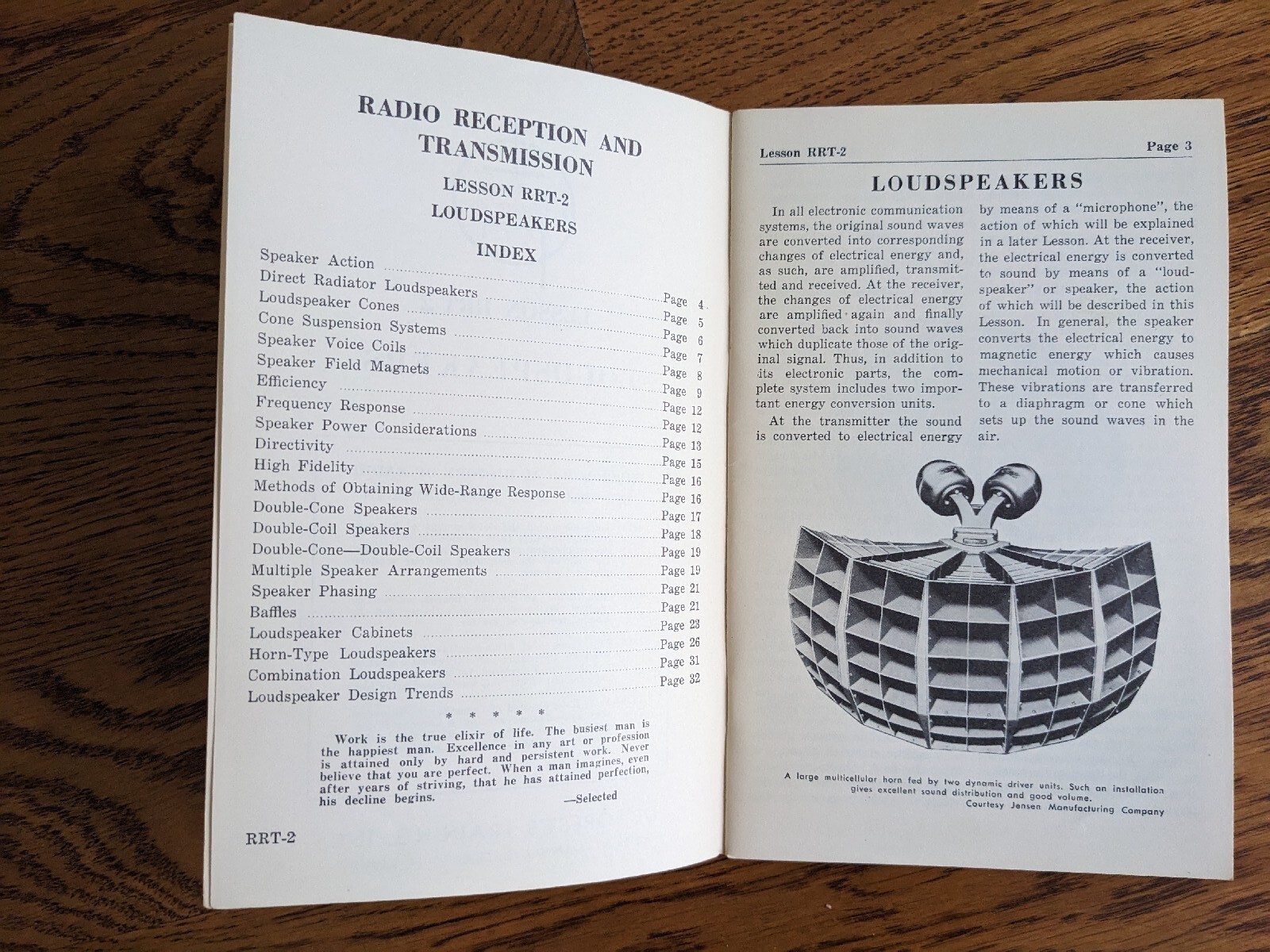[Set of 15] Vintage De Forest’s Training Guides – Early TV, Radio & Electronics