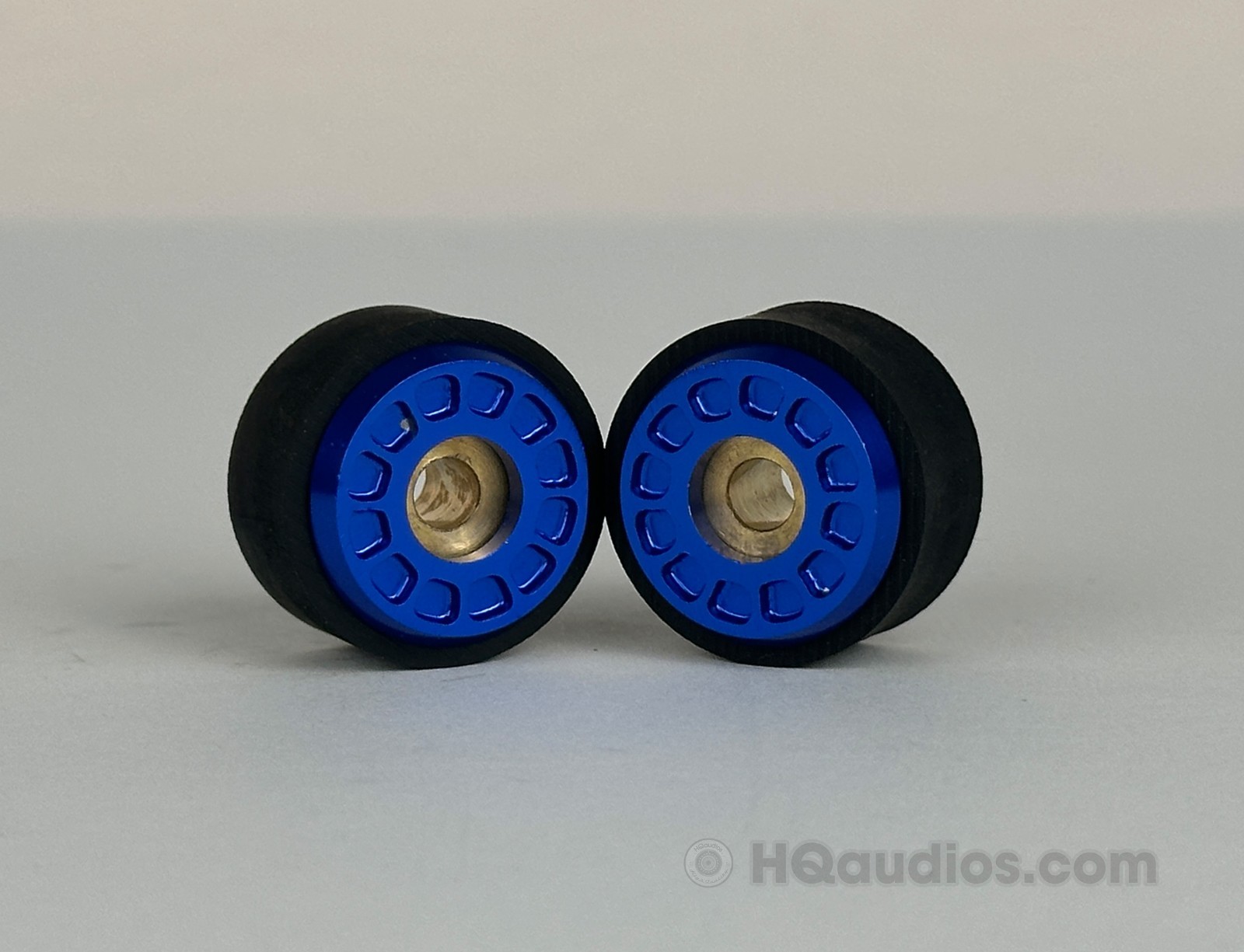 Pioneer RT-909 Pinch Roller (Single)–Blue Color–1 year warranty