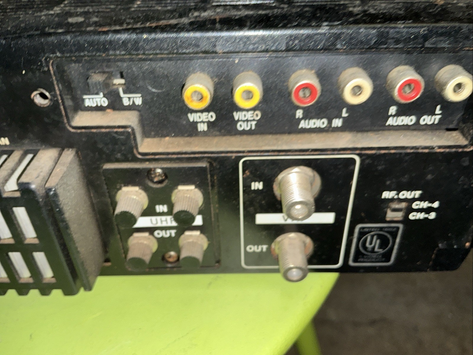 Akai Model Number VS-K603 6 Head Hi-Fi Video Recorder Read Description
