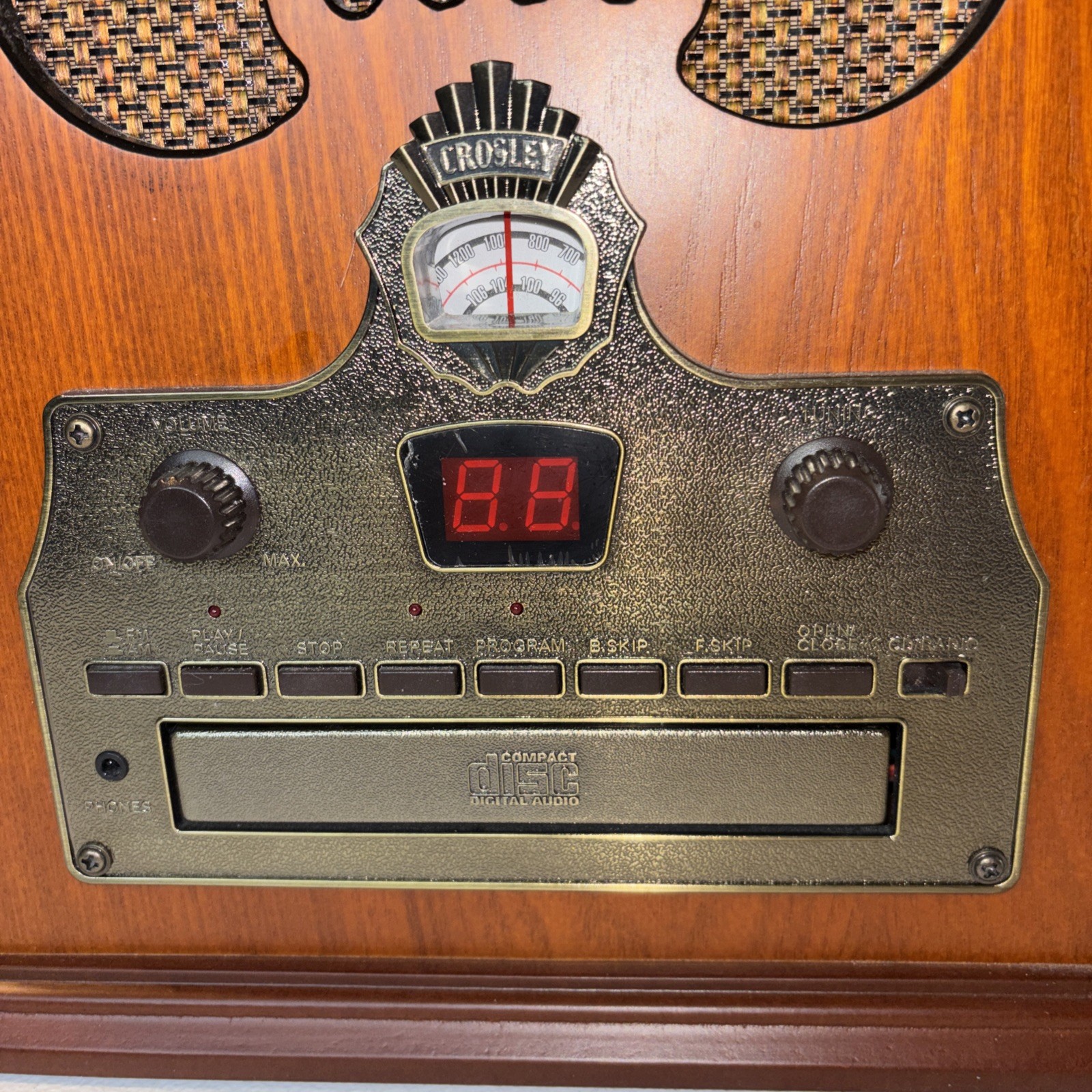Crosley CR32CD Cathedral Tabletop AM/FM Radio CD Player Wood
