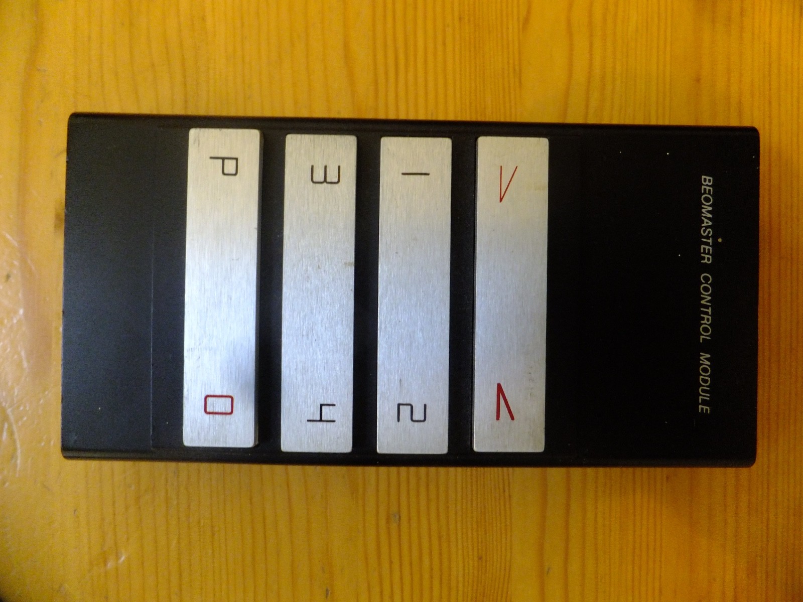 BANG & OLUFSEN BEOCORD -2400- CASSETTE PLAYER / RECORDER & REMOTE / NEED ATTN