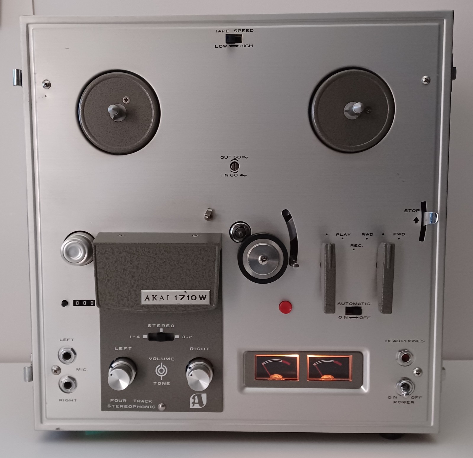 Akai 1710W Reel To Reel 4 Track Stereophonic Tape Recorder – PARTS REPAIR AS IS