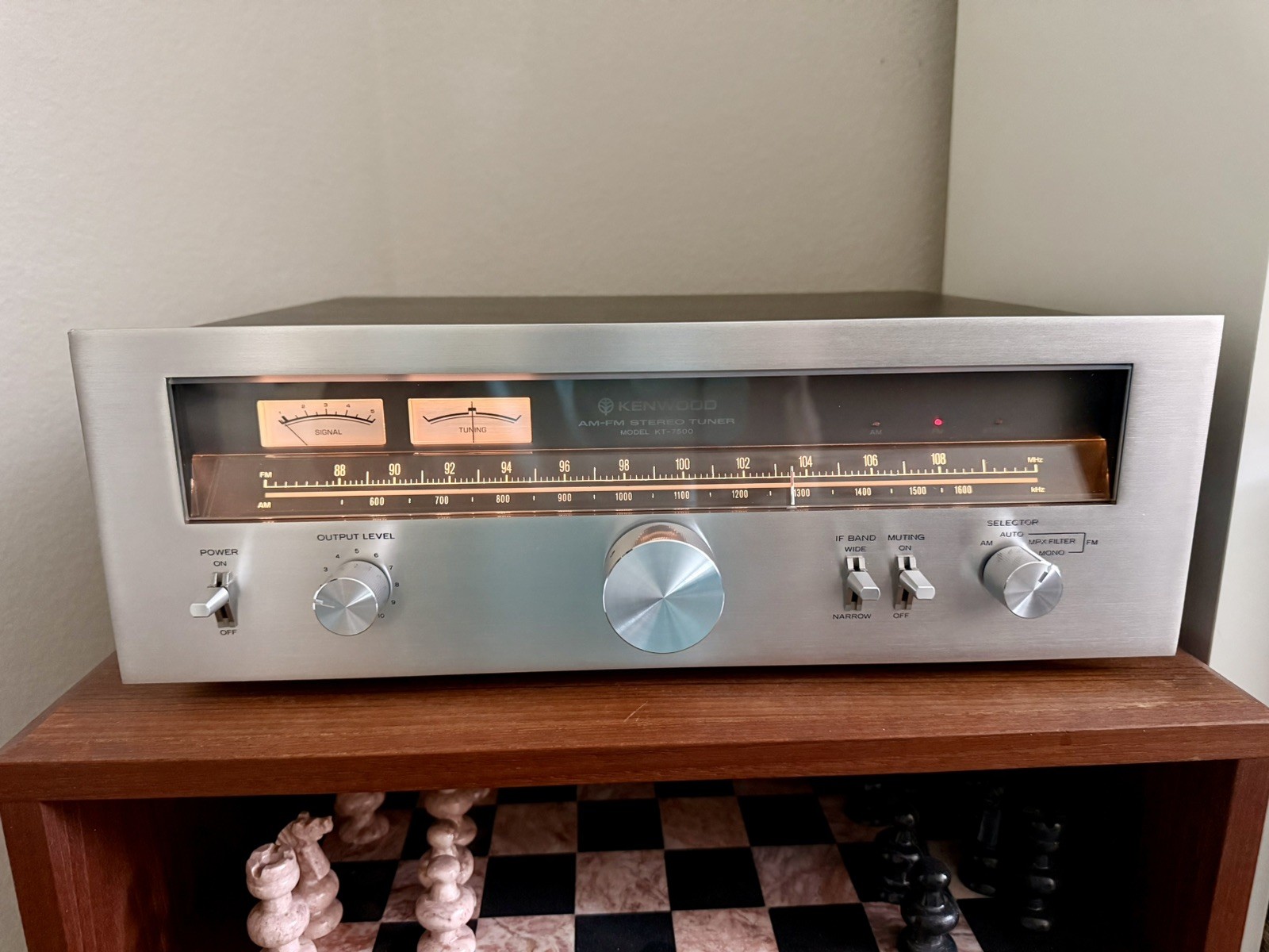 Kenwood KT-7500 AM/FM Stereo Tuner Audiophile Quality Excellent Condition