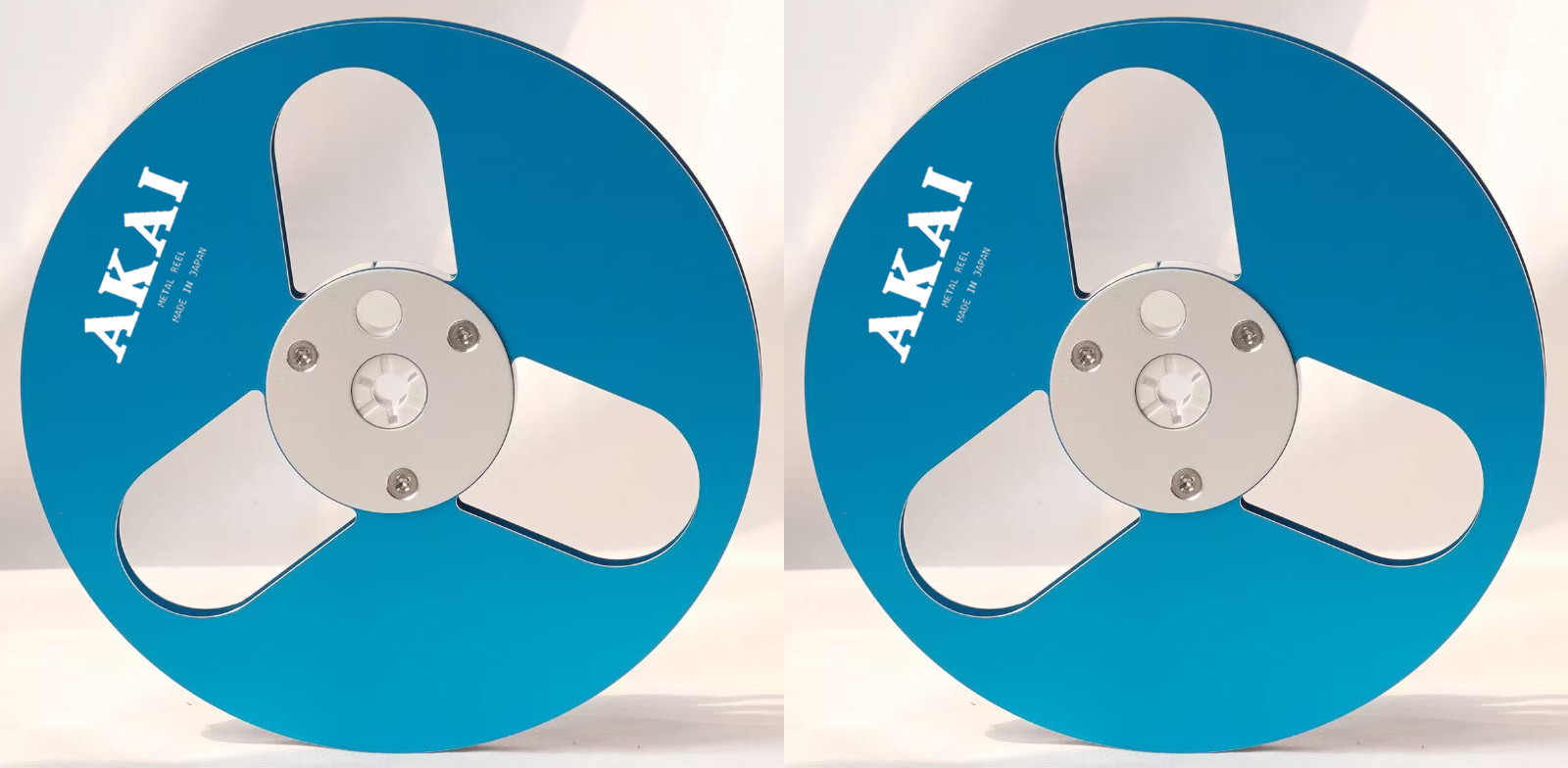 One Pair Blue Black TAPE REEL Akai 7” inch Light Metal Aluminum Take Up Reel
