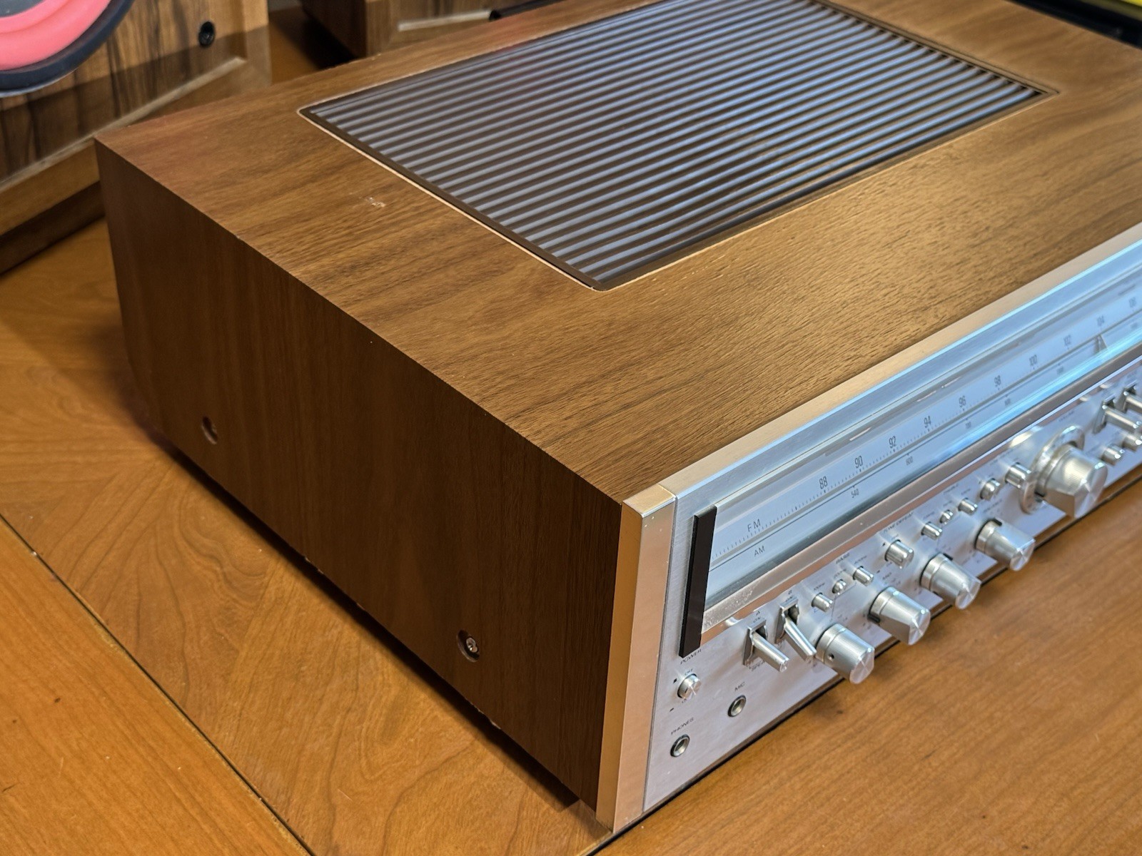Sanyo JCX 2600K AM/FM Stereo Receiver Amplifier Serviced (See Video Test)