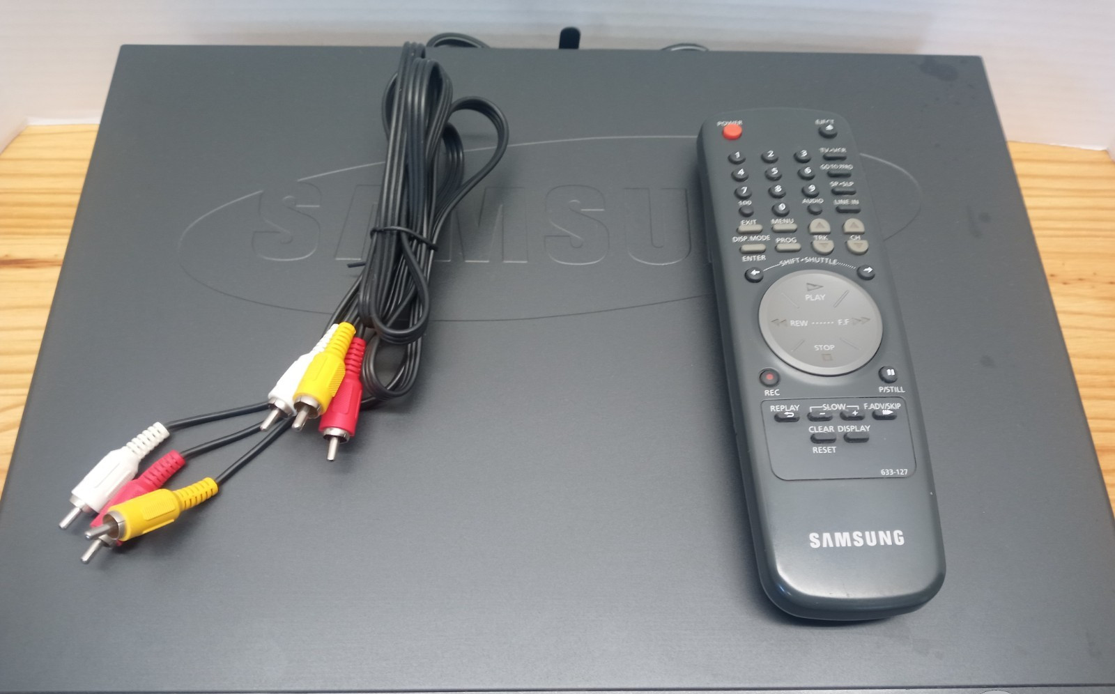 Samsung VR8608 VHS VCR 4 Head Hi-Fi Stereo with remote Tested Working!