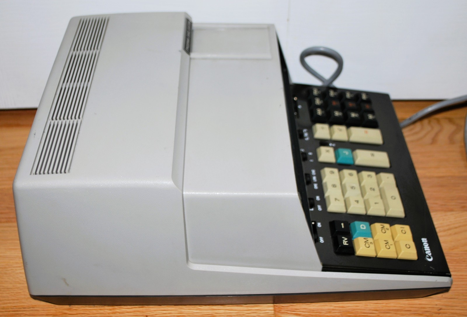 Vintage 70’s Canon Canola 164P Desktop Calculator Nixie Tubes old Computer Japan