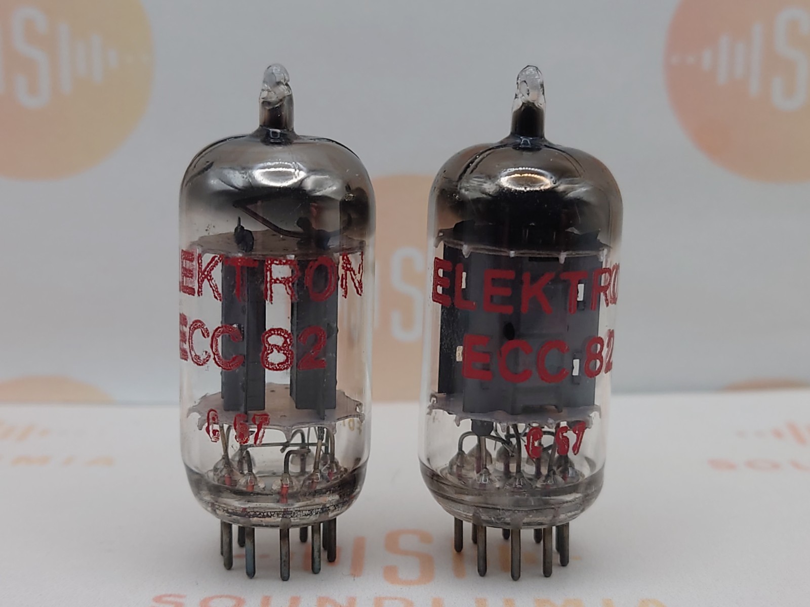 Siemens ECC82 Long Plates Square Getter Matched Pair – ELECTRON label-Munich ’66