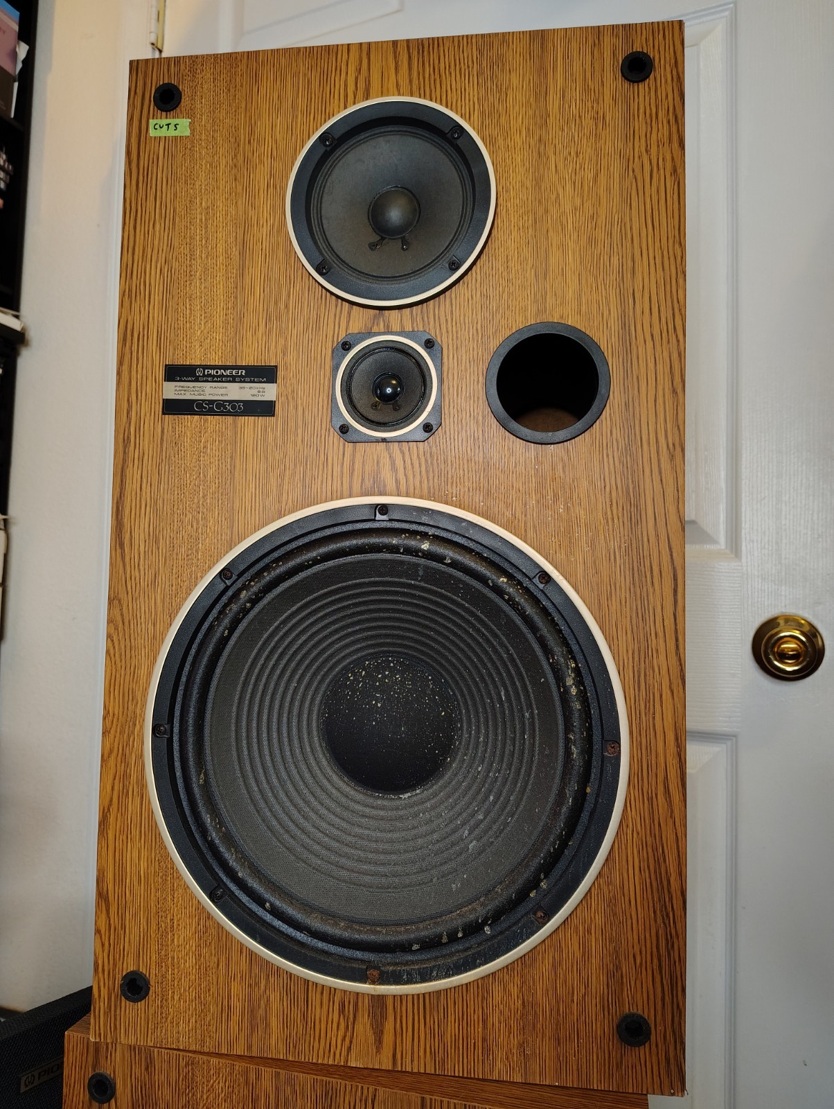 Pair of Vintage Pioneer CS-G303 3-Way Speaker System 120W 35-20 KHz 6ohm READ