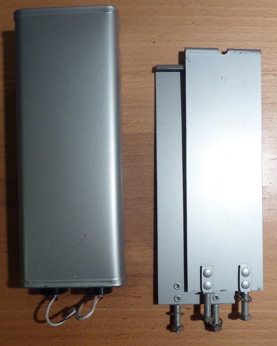 Lambda Oil Can Capacitor 4uf 660V includes Mountings, Cornell Dubilier
