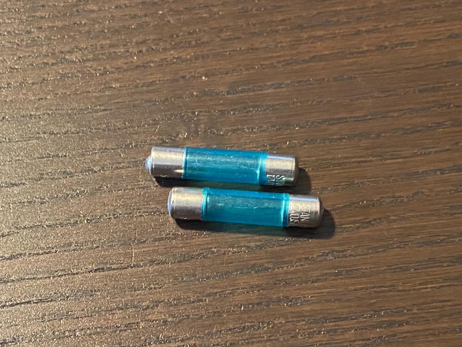 2 NOS 1970s Warm White 12V Fuse Lamp Light Bulbs 12v 150ma ORIGINAL for JVC