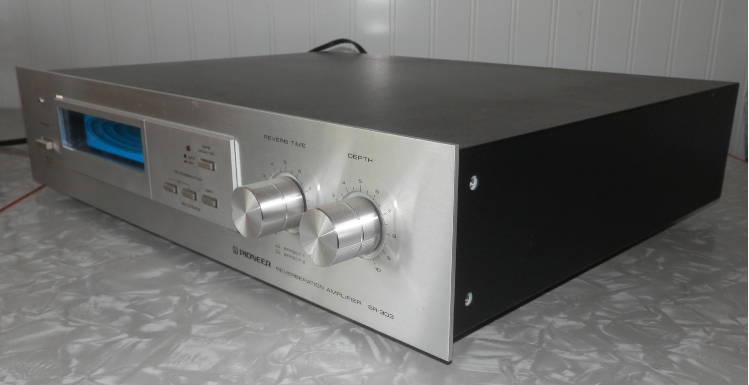 Pioneer SR-303 Reverberation Amplifier Reverb Effect Unit~Working Fine.