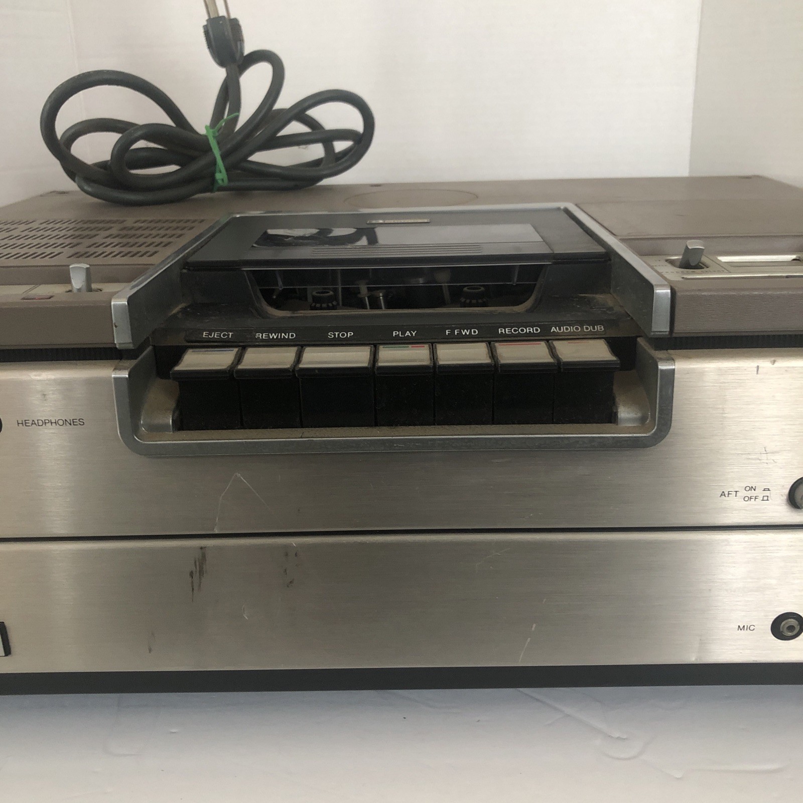 RARE Vintage Sony BetamaxVideo CassetteRecorder SLO 260 As Is