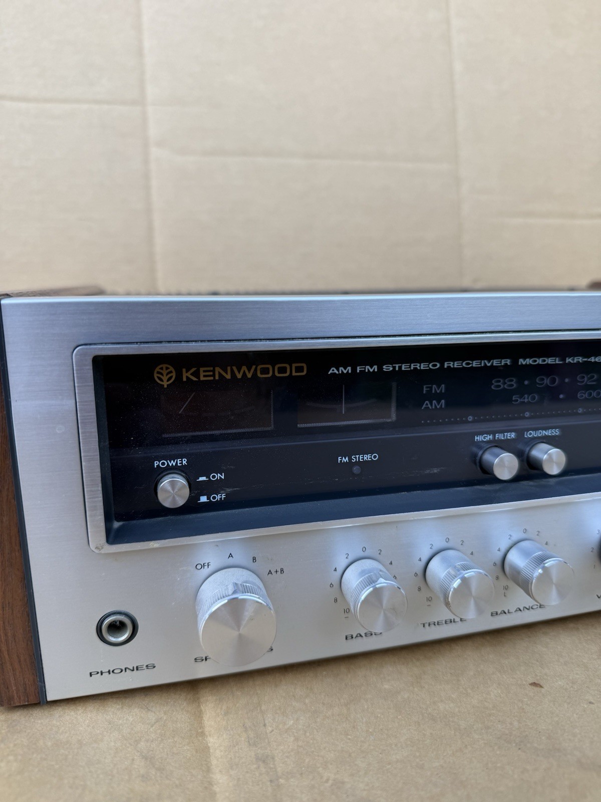Kenwood KR-4600 Vintage AM/FM Stereo Receiver Tested Working Wood Cabinet