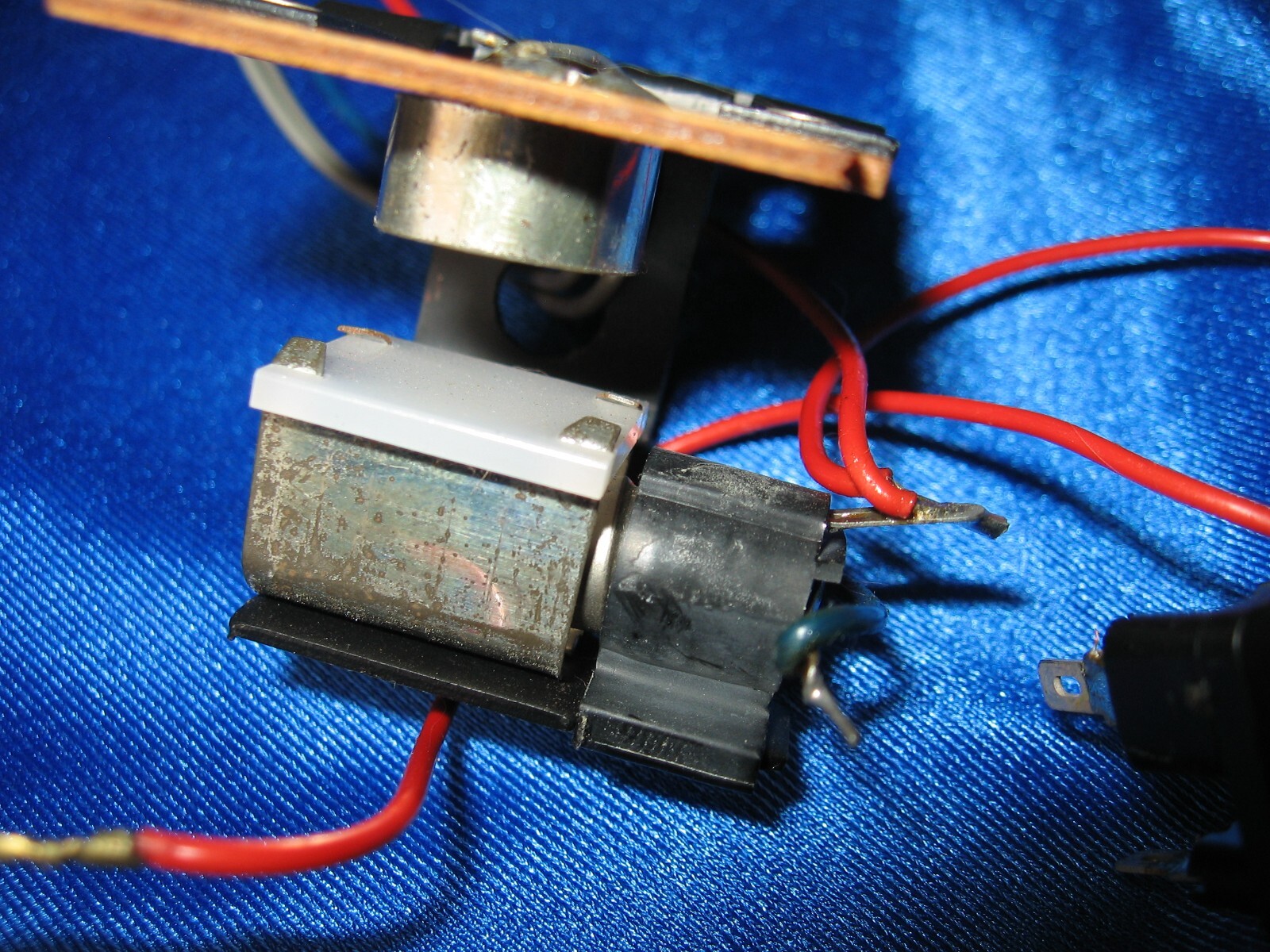 Philips 212 Electronic Vintage Turntable OEM Photo Cell Sensor Full Wires